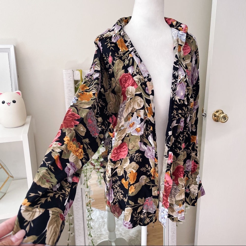 Oversized Lightweight Vintage Floral Button Down Shirt